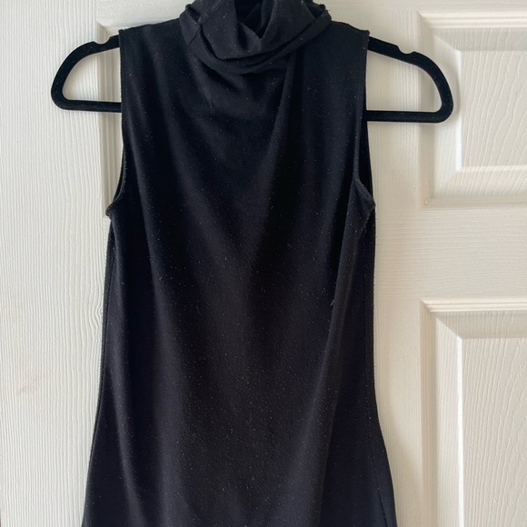 Halogen Sleeveless Turtleneck Top - Picture 1 of 2